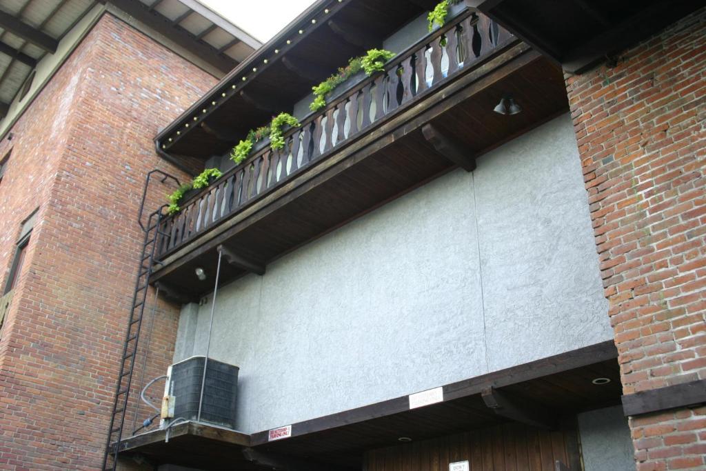 Der Sportsmann Suites Leavenworth Εξωτερικό φωτογραφία
